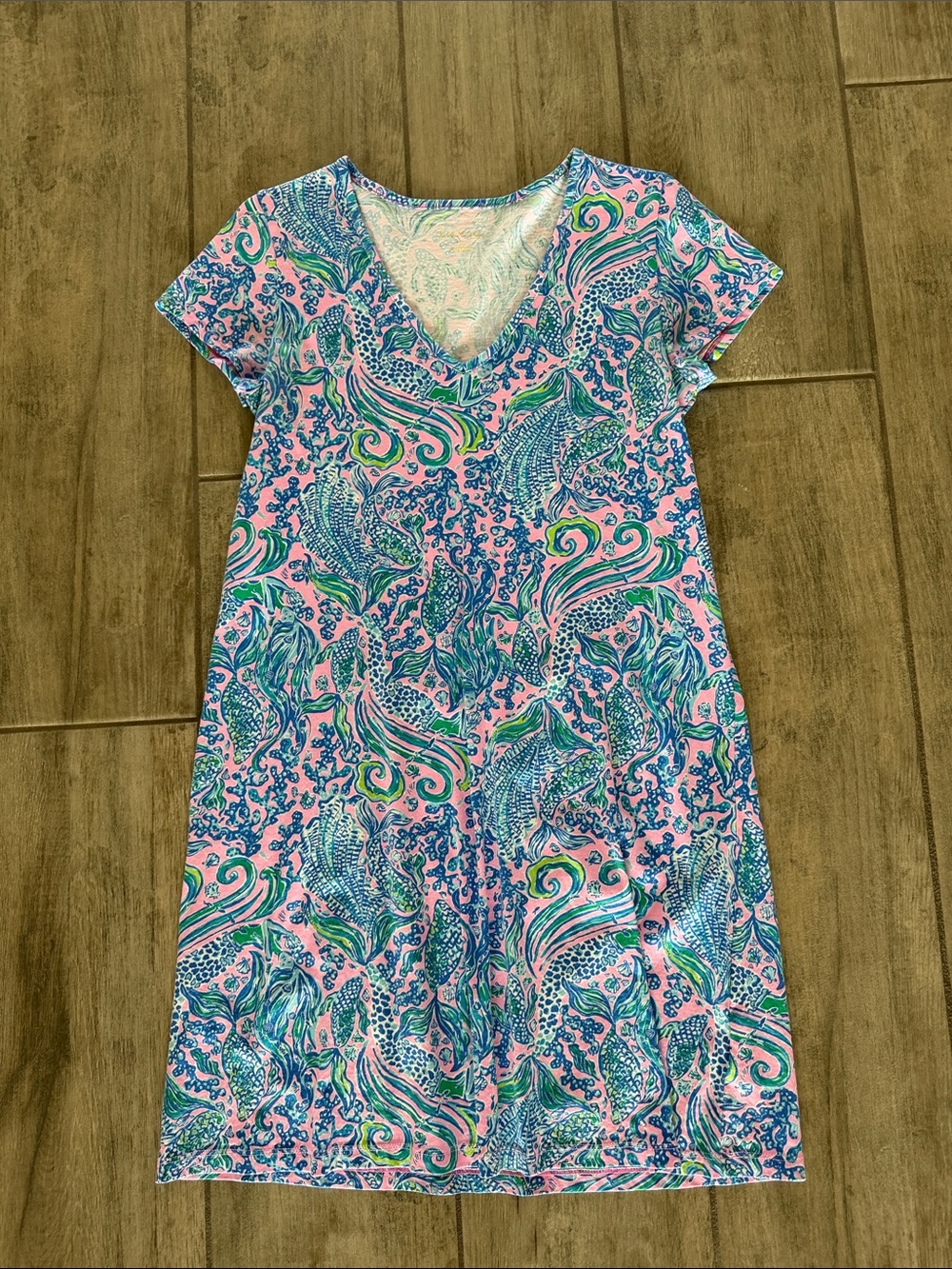 Lilly Pulitzer Women’s Pink Multicolor V-Neck Short Sleeve Dress